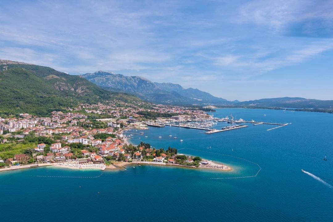 Апартаменти Boka Di Mare Тиват Екстер'єр фото